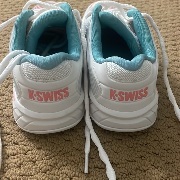 KSwiss Shoes Only Used Once On Sidewalk Kswiss Surgelite Premium